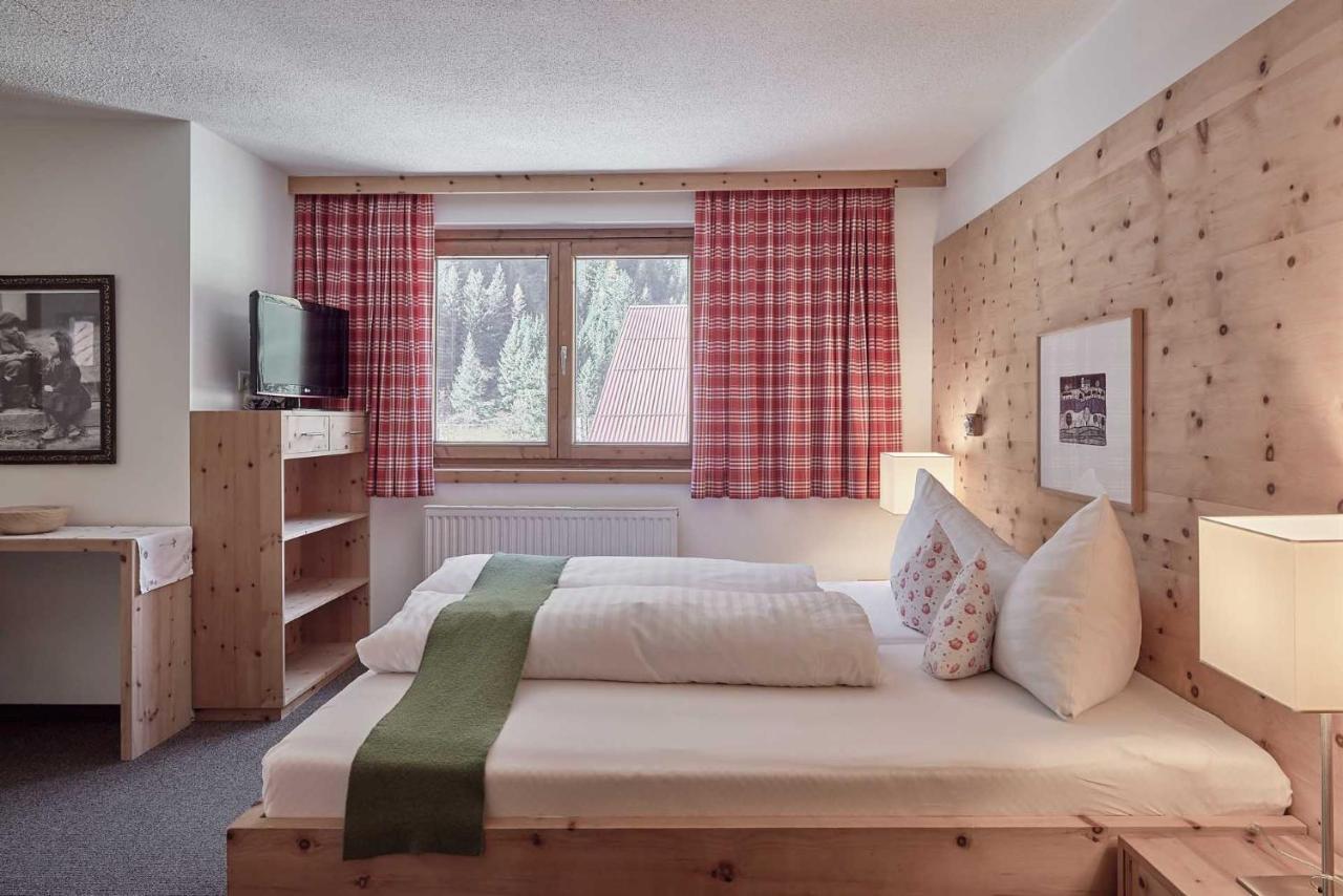 Bio Hotel Stillebach Sankt Leonhard im Pitztal Exterior photo