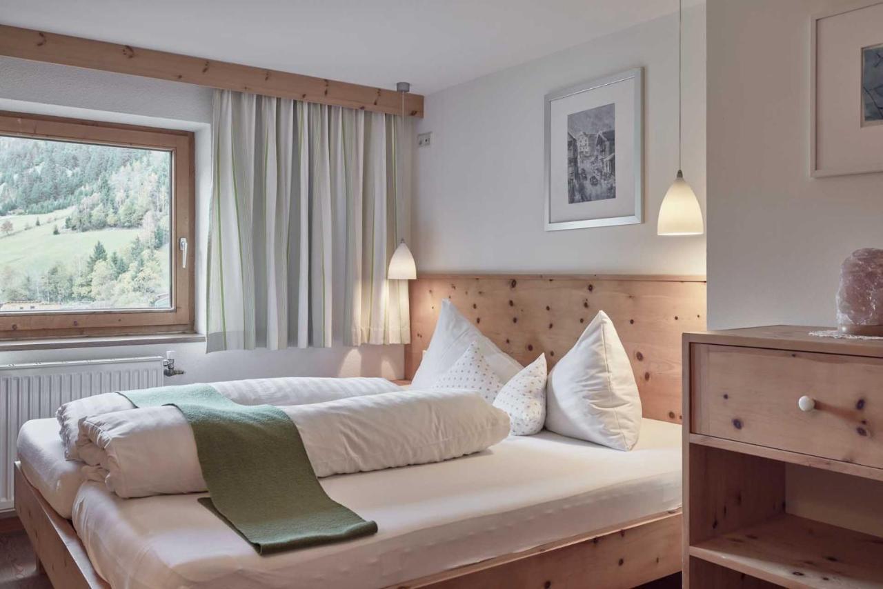 Bio Hotel Stillebach Sankt Leonhard im Pitztal Exterior photo