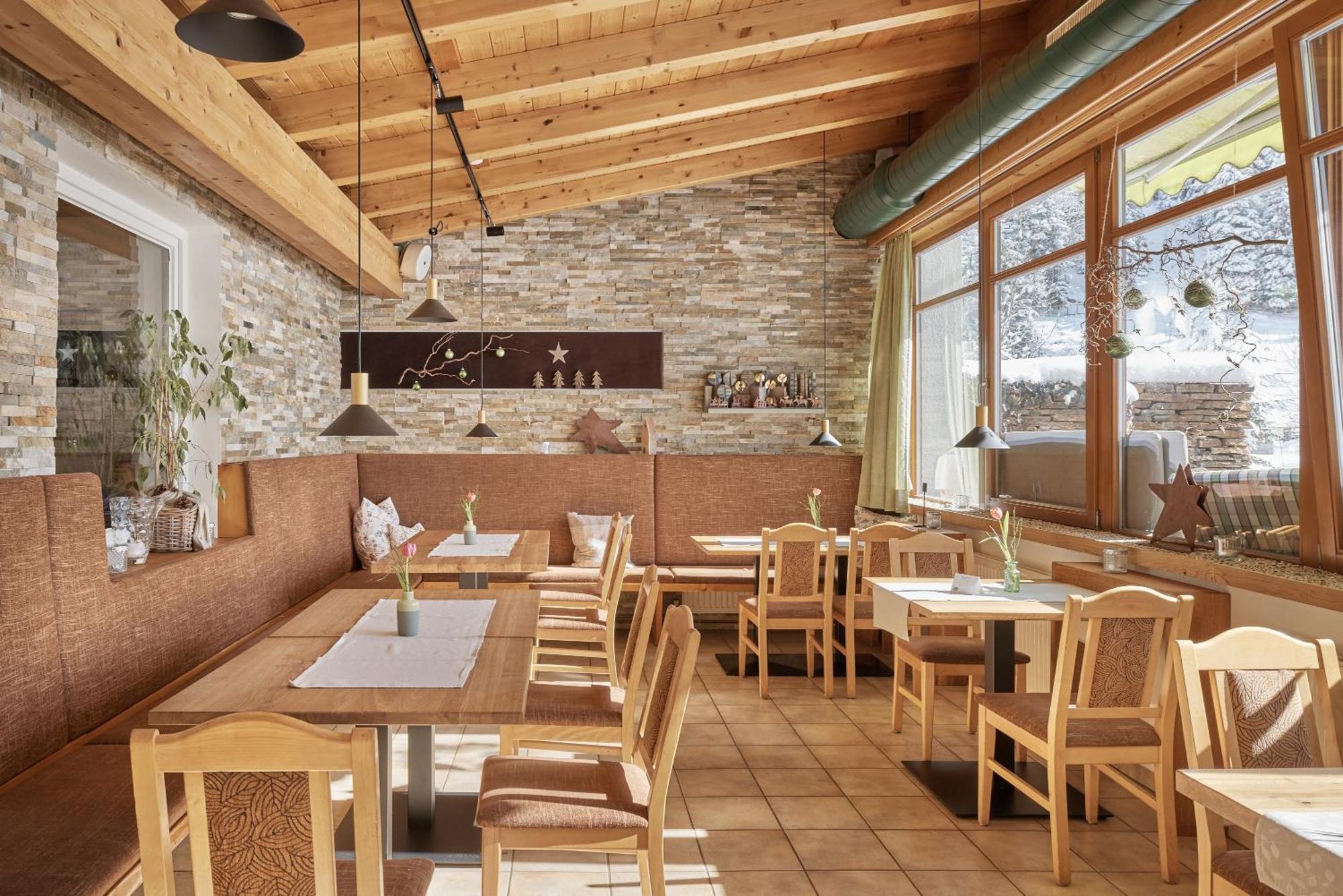 Bio Hotel Stillebach Sankt Leonhard im Pitztal Exterior photo
